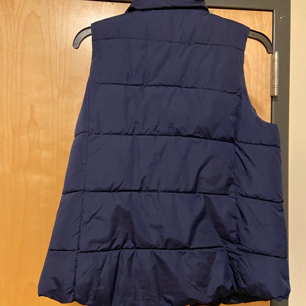 Old Navy Puffer Vest - Small - Picture 4 of 4